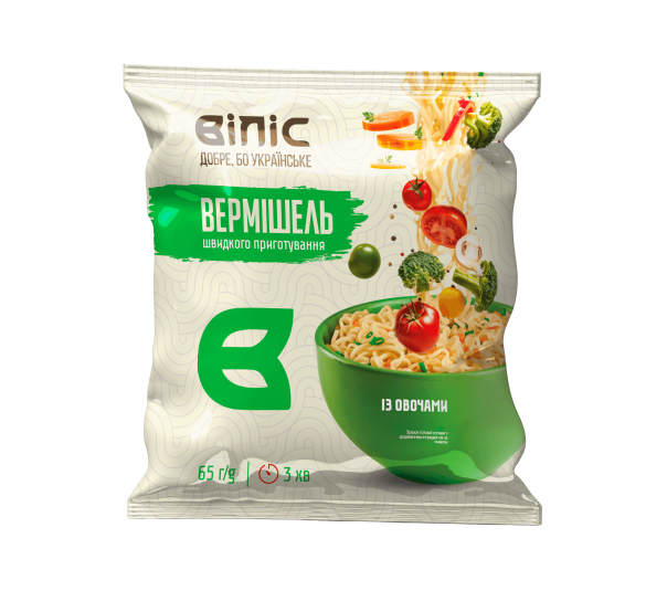 Instant noodles with vegetables